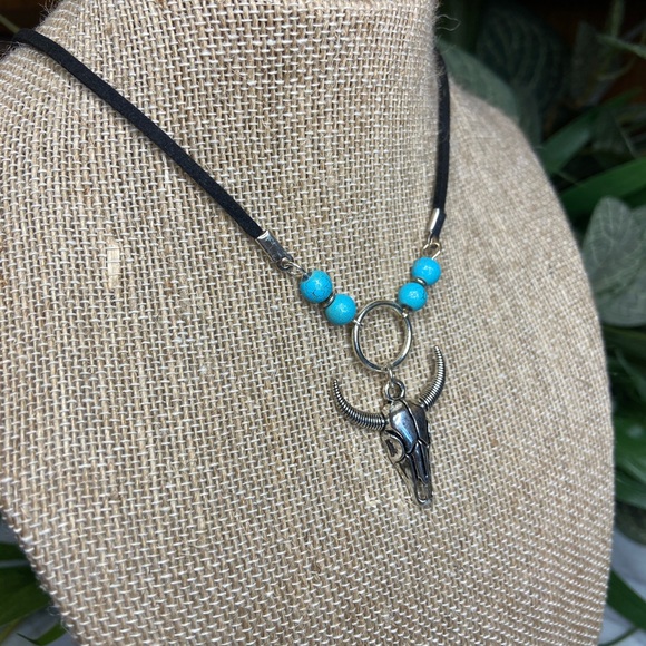 Turquoise and Leather Necklace - Picture 3 of 4